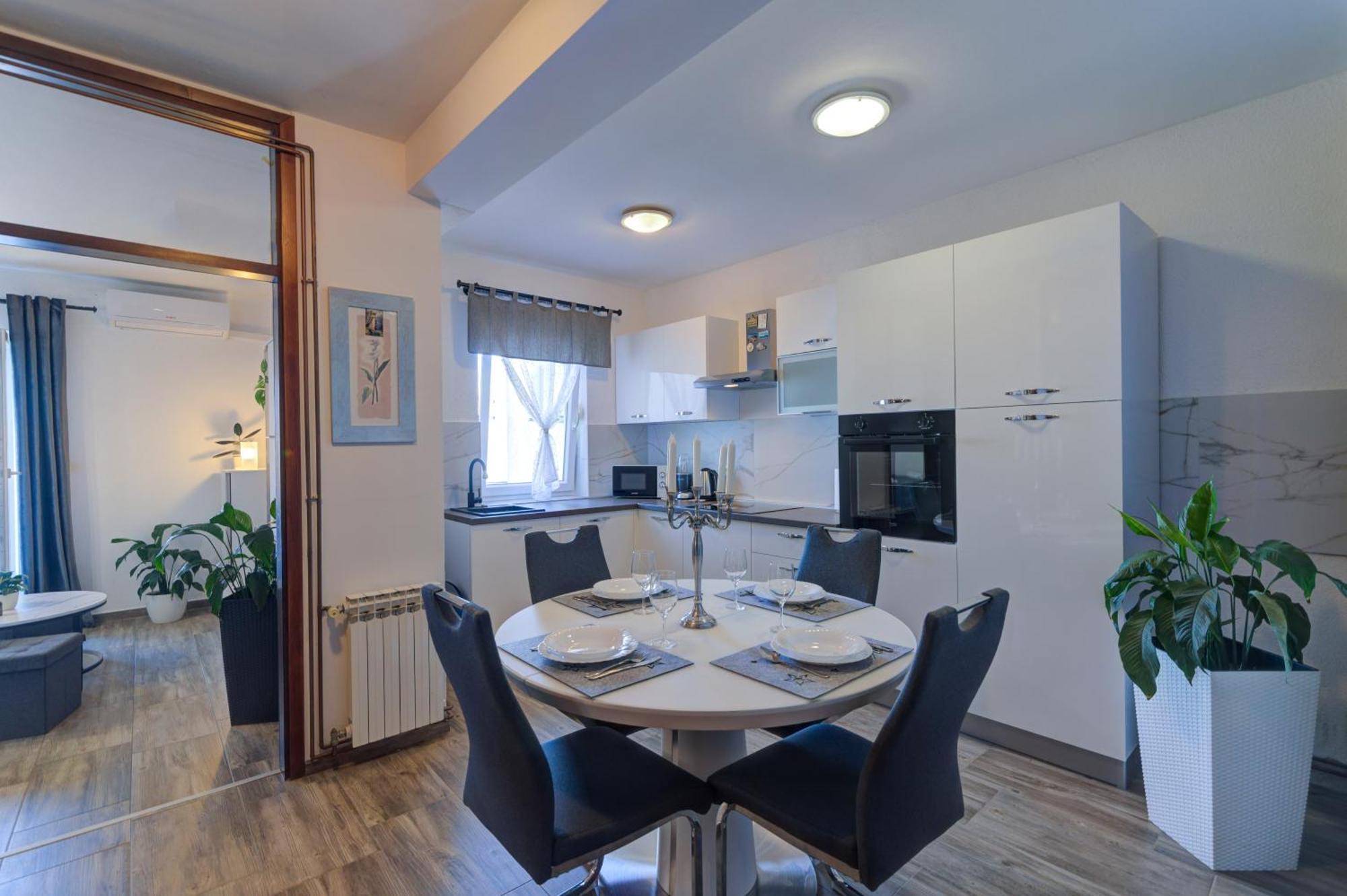 Ivan Apartman سينج المظهر الخارجي الصورة